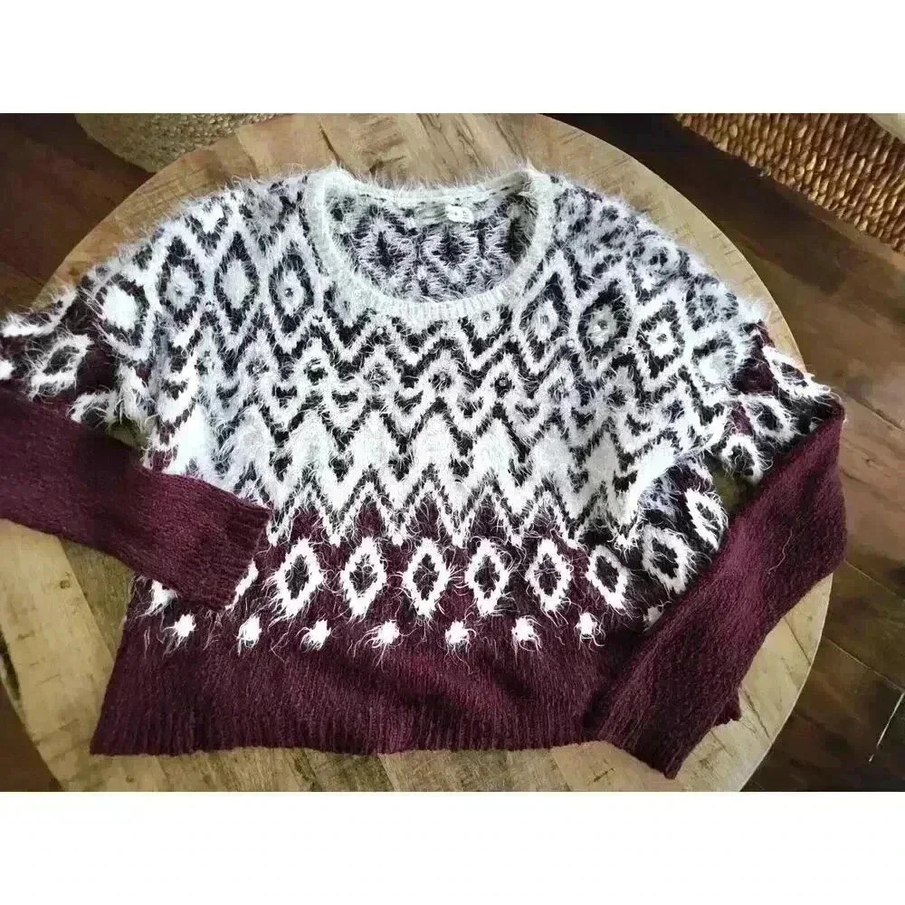 Abercrombie & Fitch Nordic Embellished Eyelash Knit Fuzzy Fair Isle Sweater Med